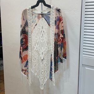 Dor Dor Couture frill and lace wrap